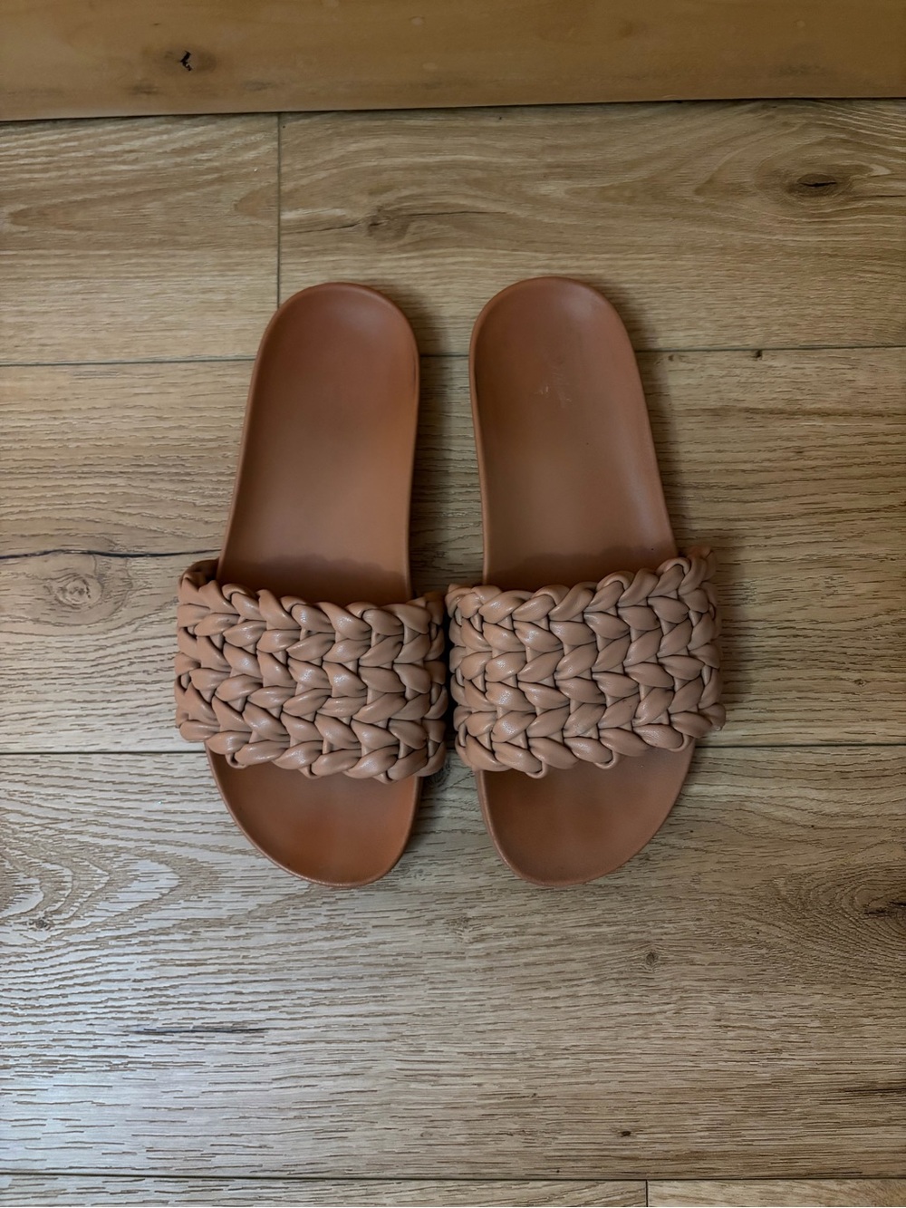 Universal Thread Braided Slide Sandals in Tan